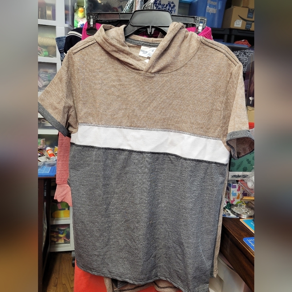 Highland Originals Three-Tone Short Sleeve Hoodie